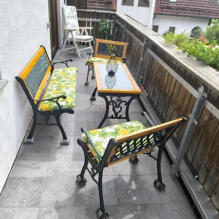 Altmuehlblick Lejlighed
